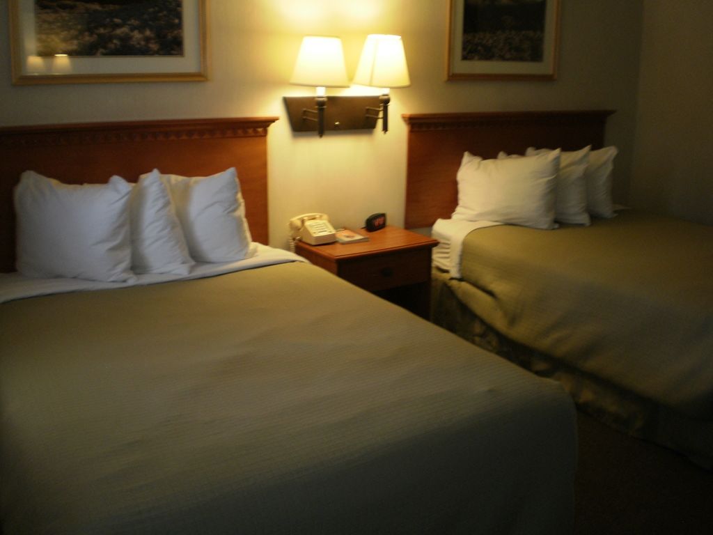 Magnuson Hotel Ely Ruang foto